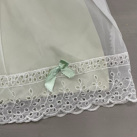 Vintage 1950s Infant Dress by Carol Joy Creations Heirloom Keepsake Green 0-6M - Picture 6 of 9